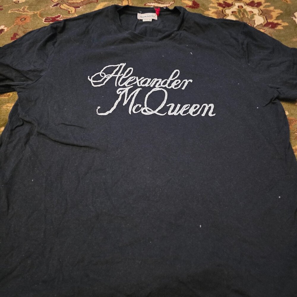Alexander McQueen t-shirt black with script writing large